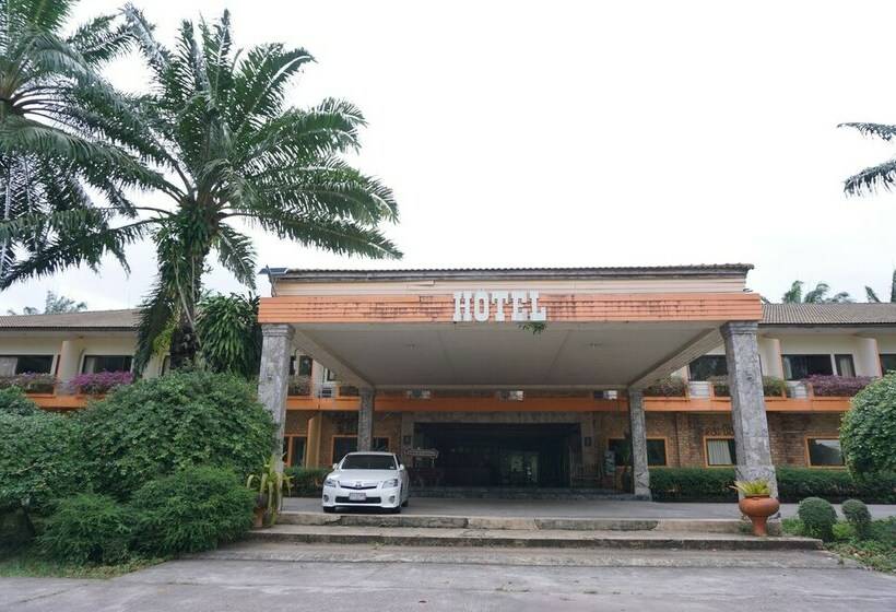 Hotelli Kangpheka Resort