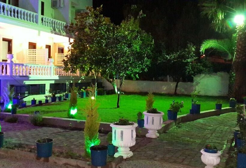 فندق Keramos Boutique