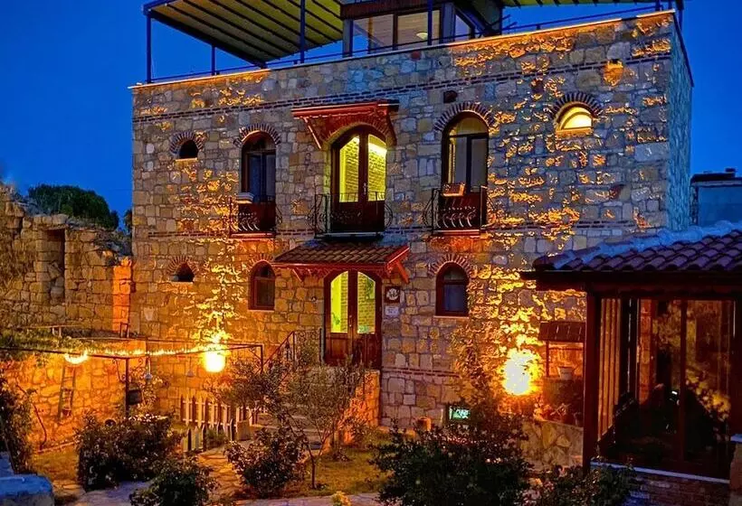 ホテル Qekik Boutique Kazdaglari