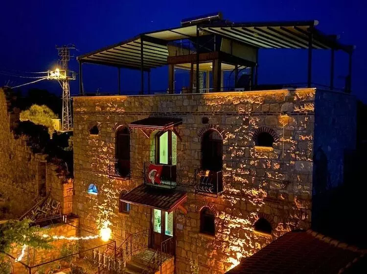 ホテル Qekik Boutique Kazdaglari