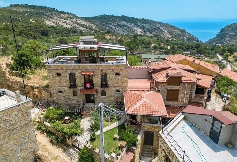 ホテル Qekik Boutique Kazdaglari