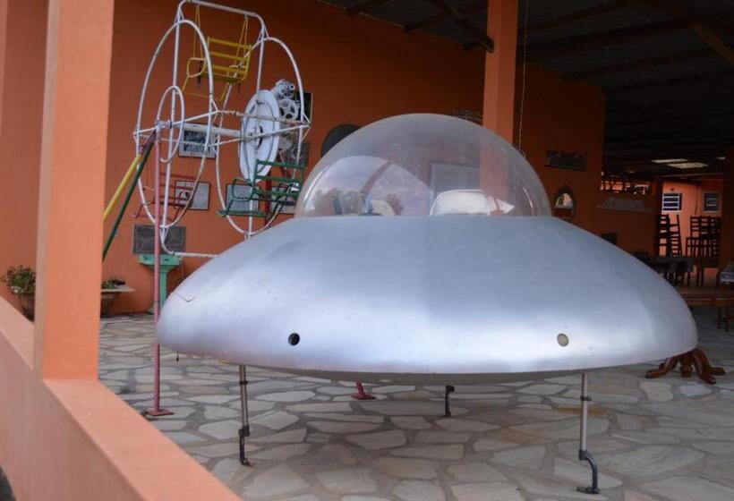 هتل روستایی Fazenda Pousada Cachoeira Do Flávio