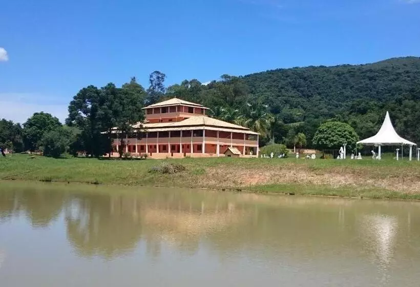 Maaseutuhotelli Fazenda Pousada Cachoeira Do Flávio