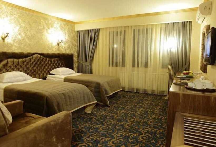 هتل Sarr Tac Mahal