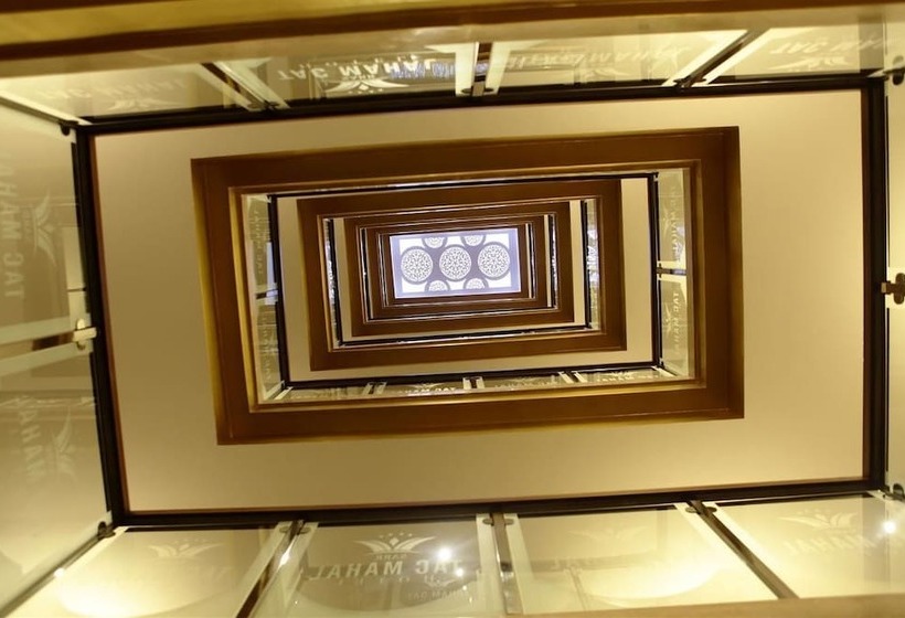 هتل Sarr Tac Mahal