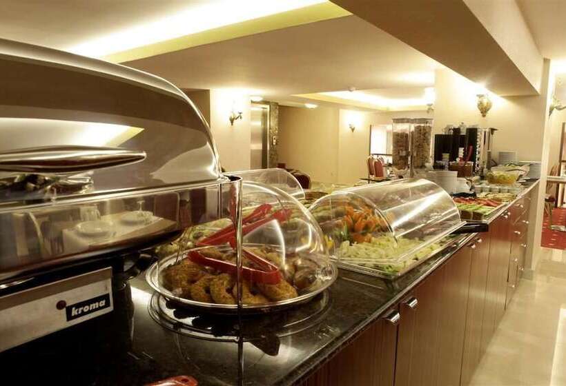 هتل Sarr Tac Mahal