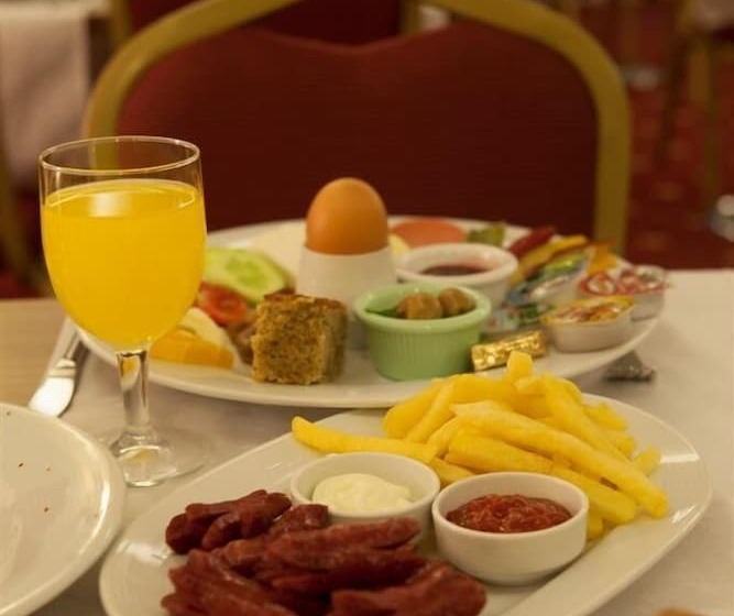 هتل Sarr Tac Mahal