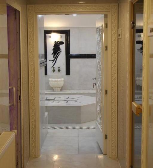 Hotel White Line Boutique