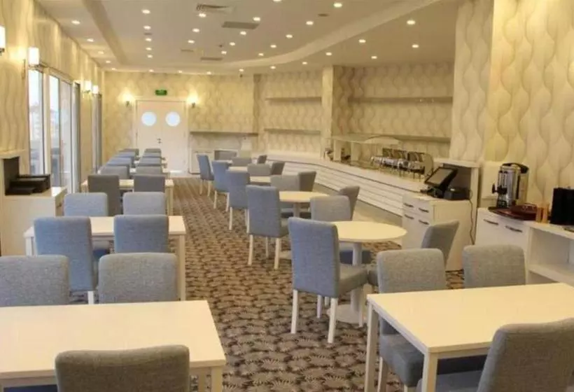 Hotelli White Line Boutique