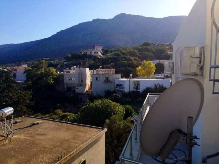 호텔 Zakros Rooms Restaurant