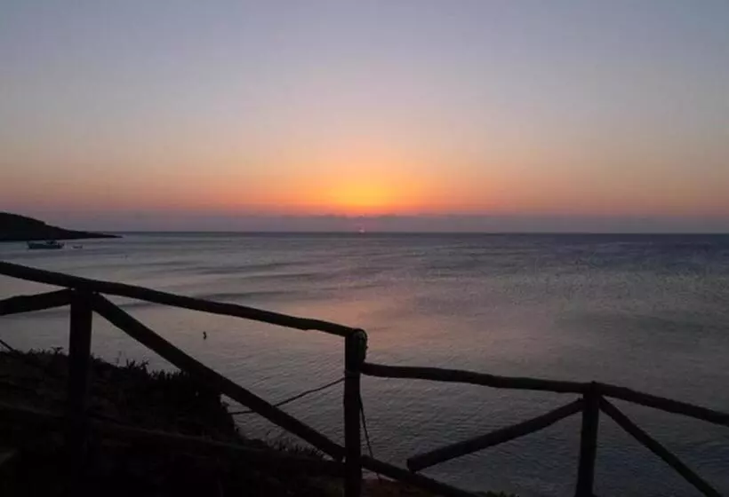 Hotelli Zakros Rooms Restaurant