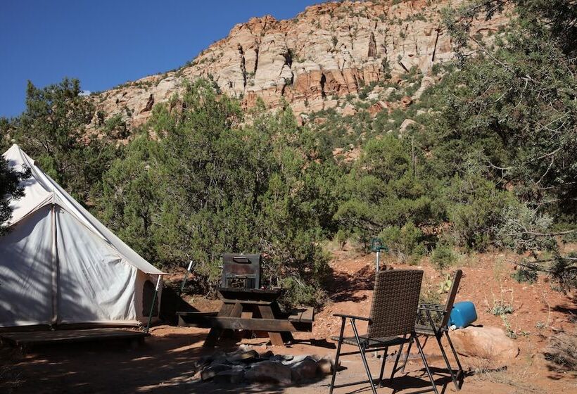 ホテル Zion View Camping