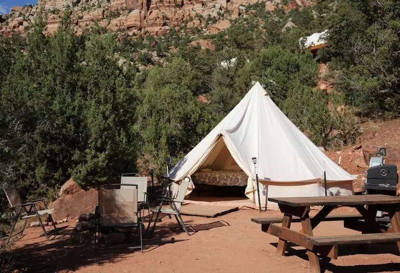 Hotelli Zion View Camping