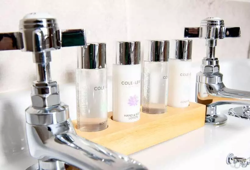 Middle Studfold Farm B&b