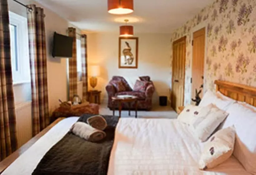 Middle Studfold Farm B&b