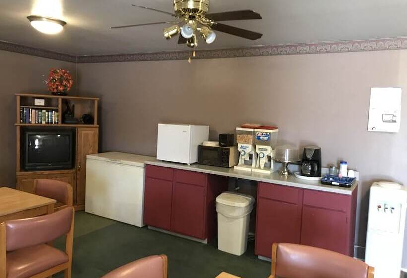 Мотель American Inn