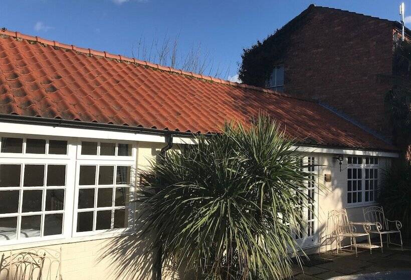 Пансион Bail Mews