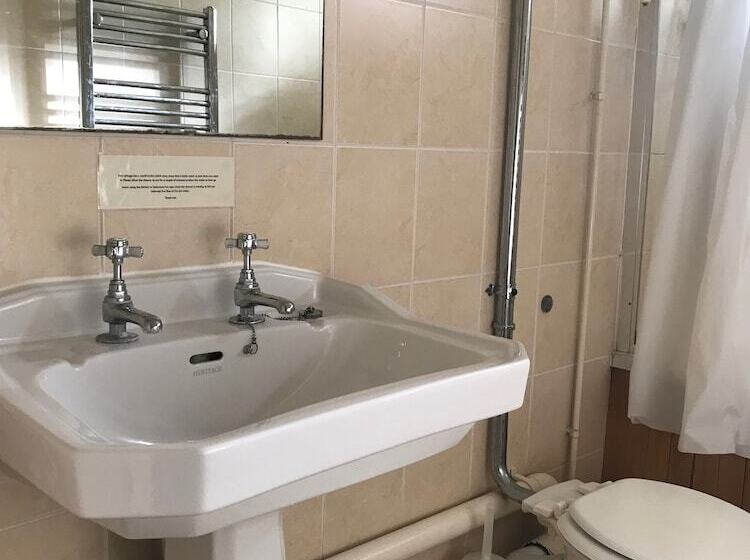 Пансион Bail Mews