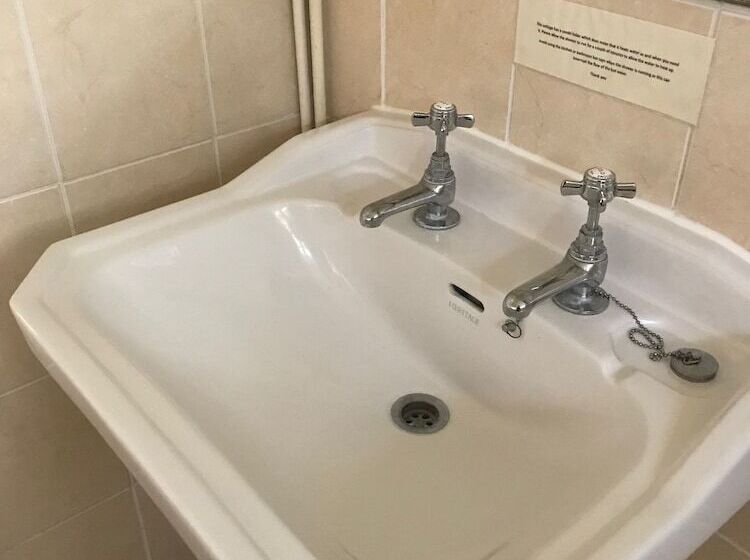 Пансион Bail Mews