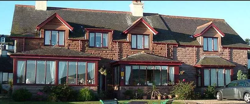 Majatalo Dunvegan House Guest House