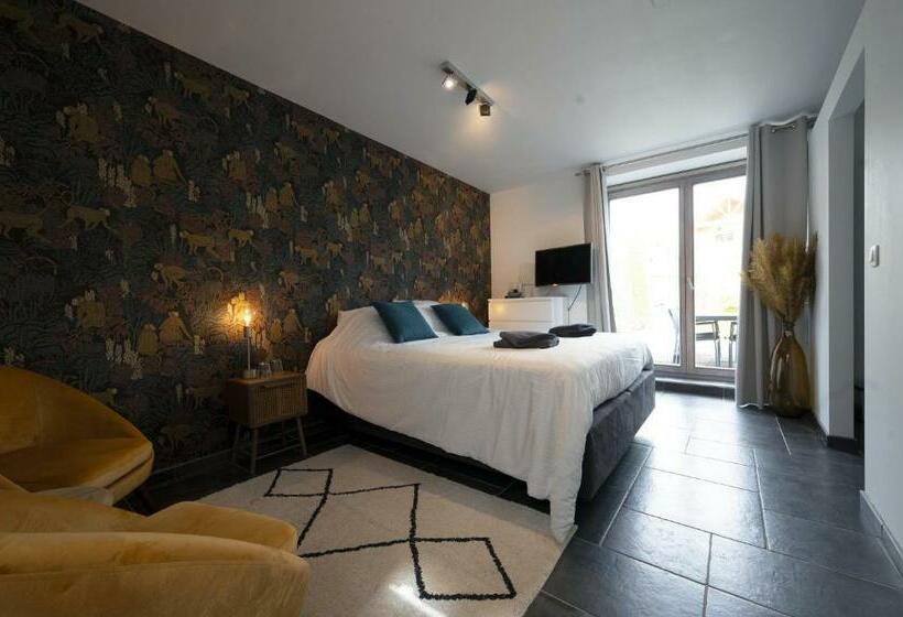 بنسيون Le Presbytère De Sautour