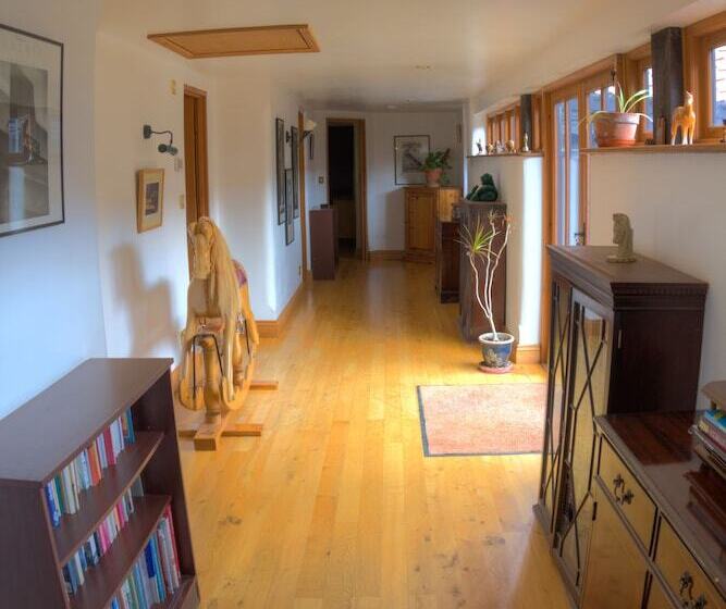 پانسیون The Orangery B&b