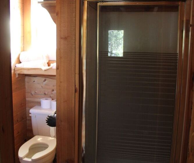 Sugar Loaf Lodge & Cabins