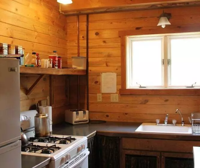 Sugar Loaf Lodge & Cabins