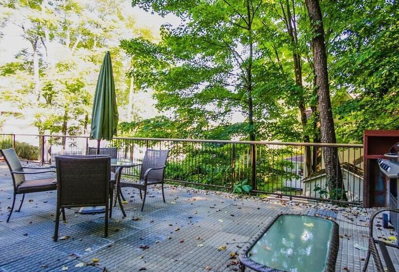 The Cottage On Perryman