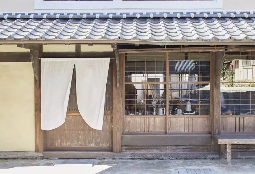 The Hostel & Tatami Bar Uchikobare