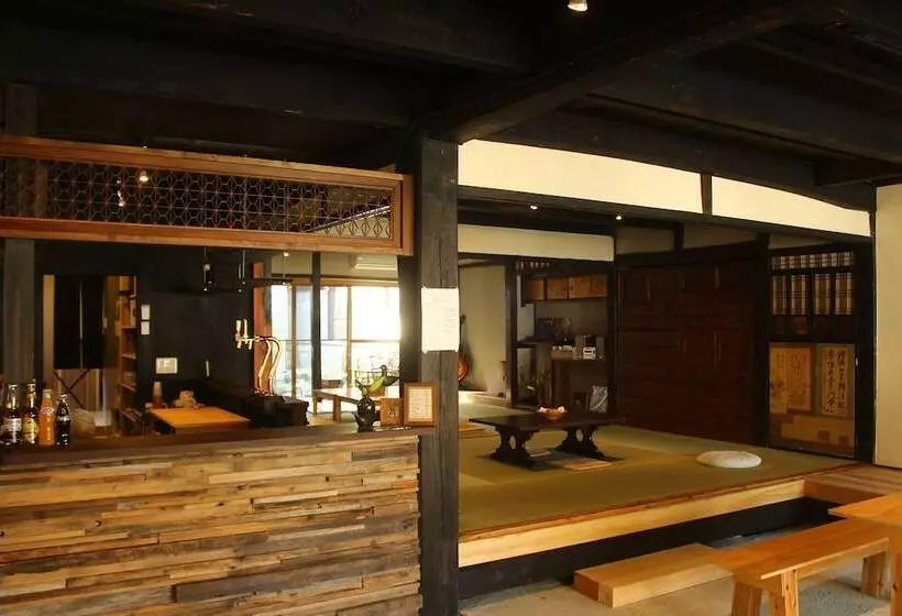 The Hostel & Tatami Bar Uchikobare