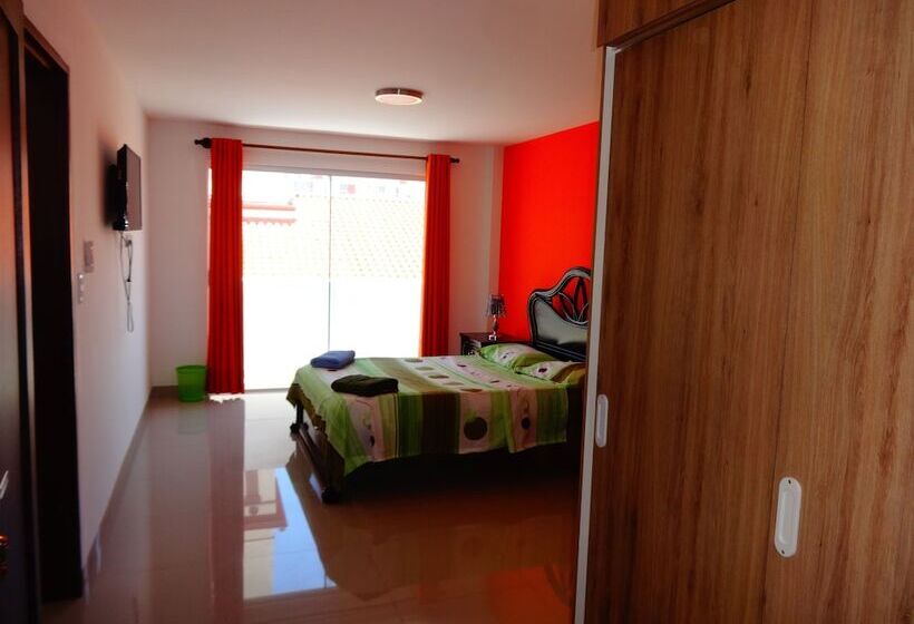 هاستل Backpackers Bar&suites