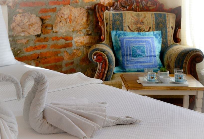 Ayvalik Moda Pansiyon