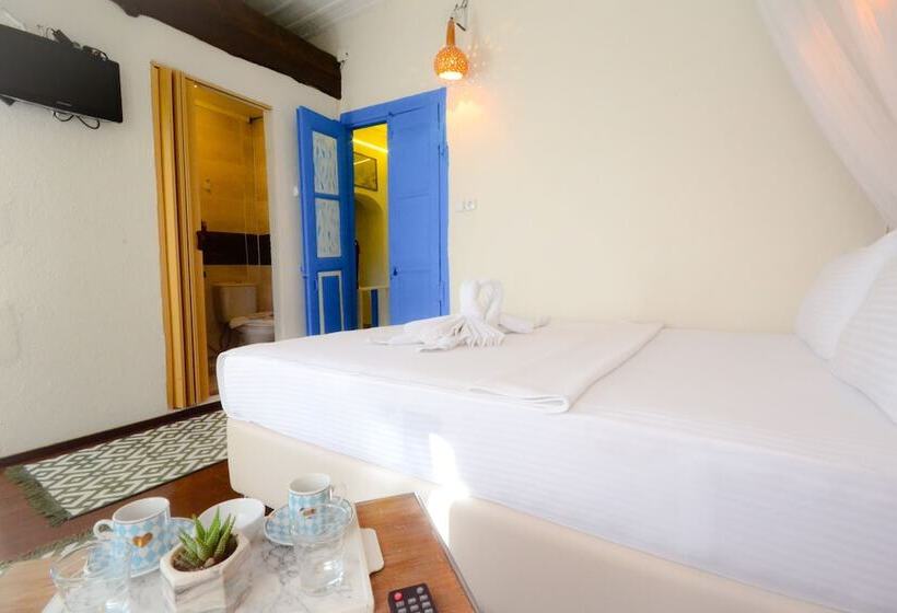 Ayvalik Moda Pansiyon