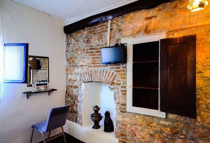 Ayvalik Moda Pansiyon