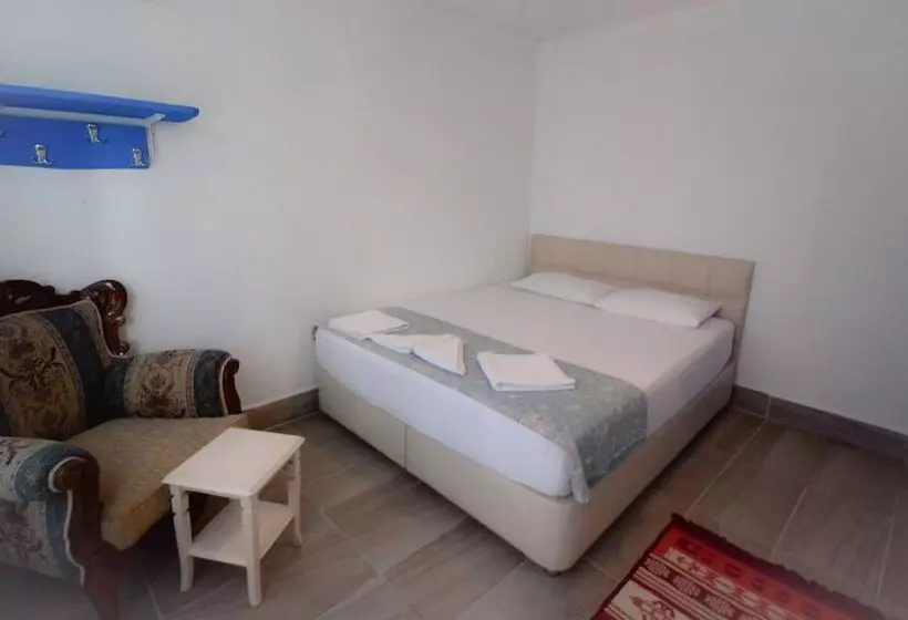 Ayvalik Moda Pansiyon