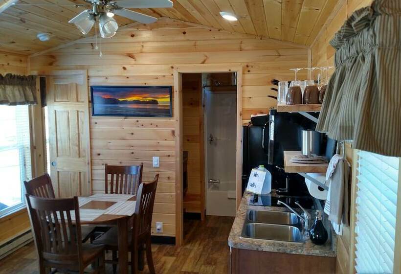 Crescent Beach And Rv Park