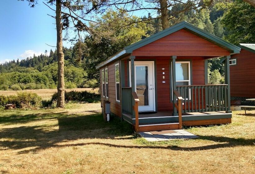 Crescent Beach And Rv Park