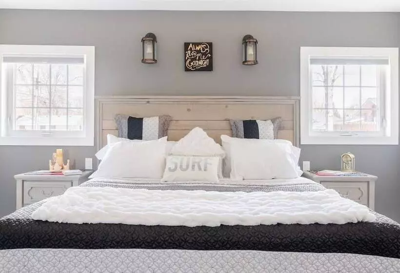 Crystal Beach Cottage