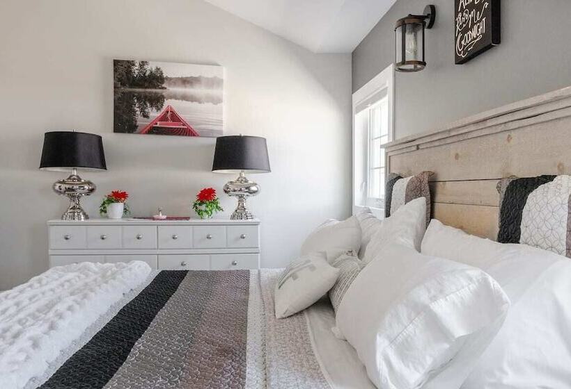 Crystal Beach Cottage