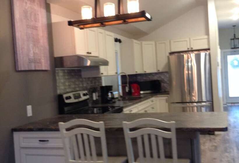 Crystal Beach Cottage