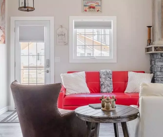 Crystal Beach Cottage