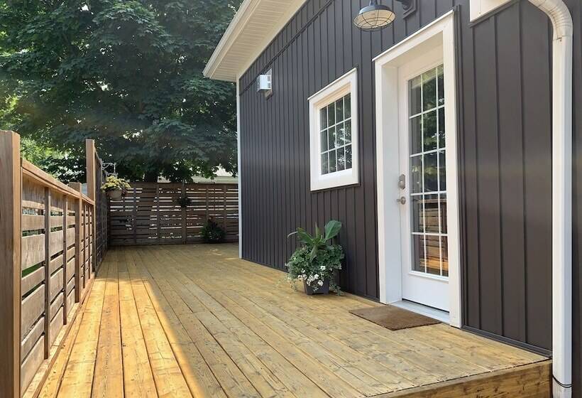 Crystal Beach Cottage