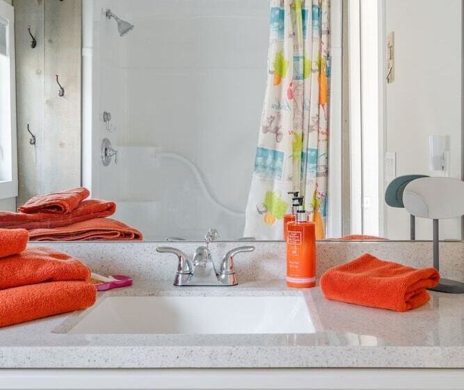 Crystal Beach Cottage