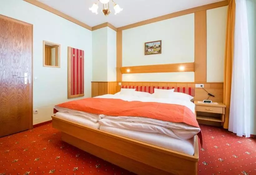 Frühstückspension Rötelstein