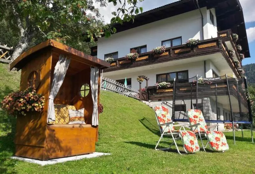 Frühstückspension Rötelstein