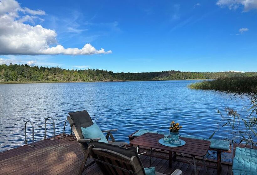 Herrgårds Hotell Gyllene Hästen