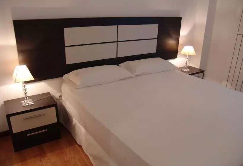 Hotelli Apartamento Golf Rioja Alta