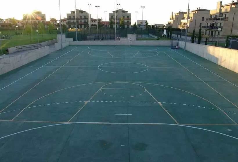 Hotelli Apartamento Golf Rioja Alta