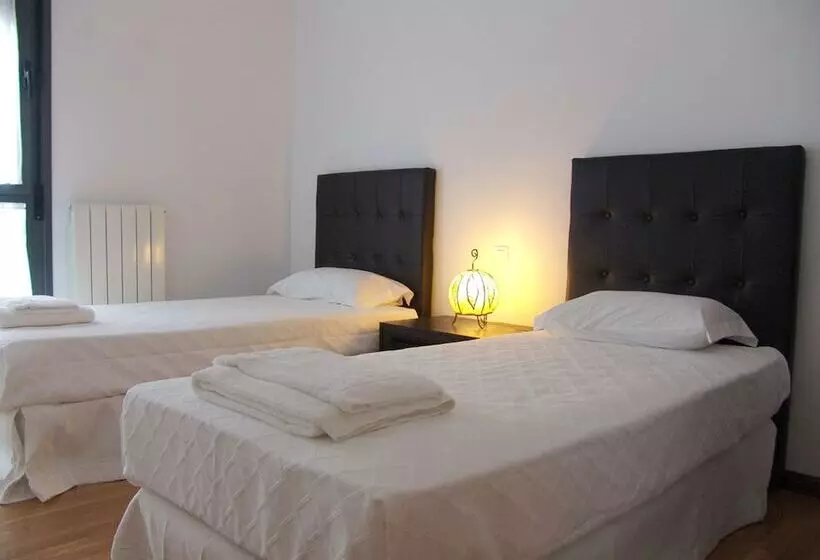 Hotelli Apartamento Golf Rioja Alta